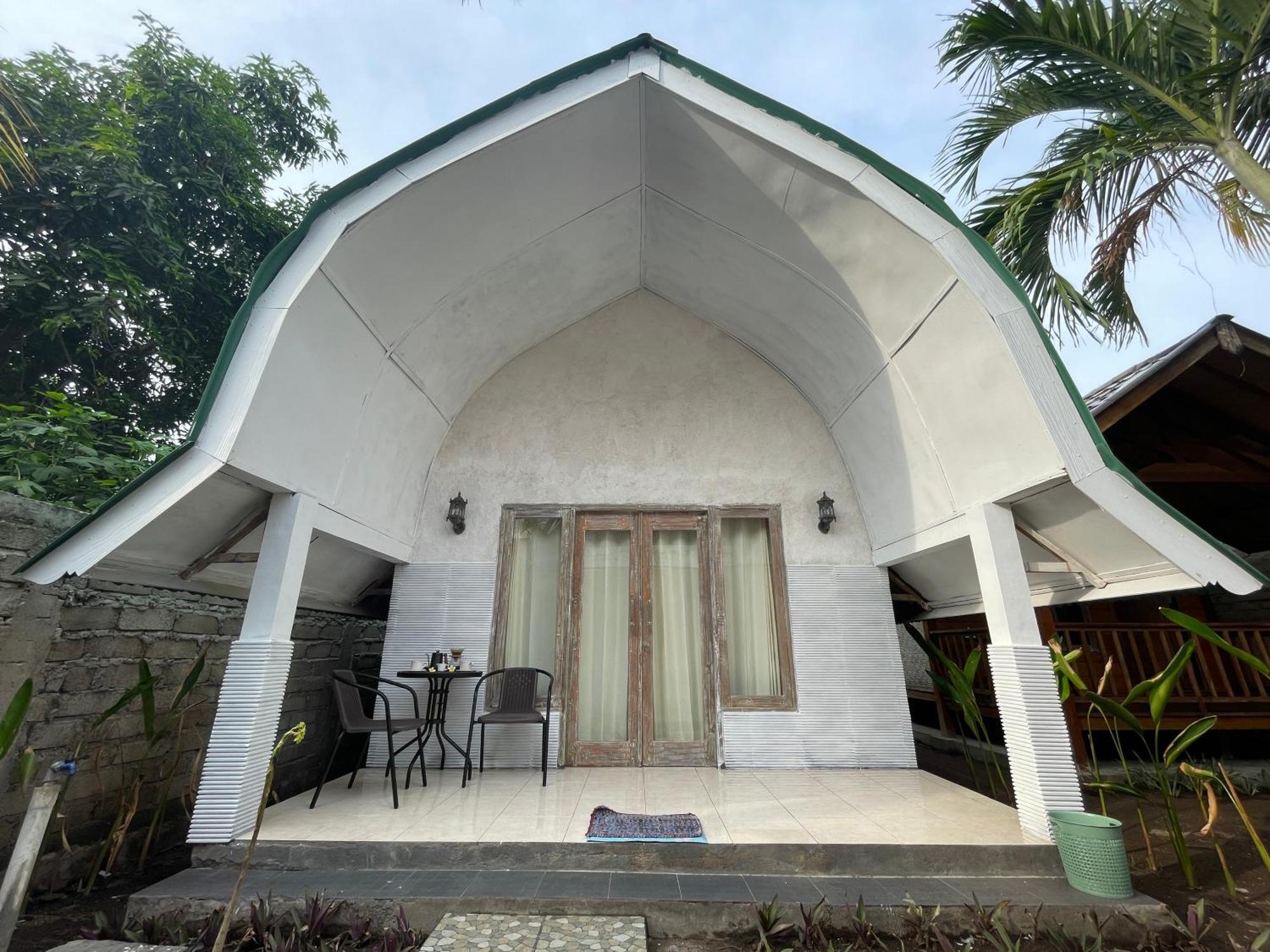 Rumah Tiga Gili Νησιά Γκίλι Εξωτερικό φωτογραφία